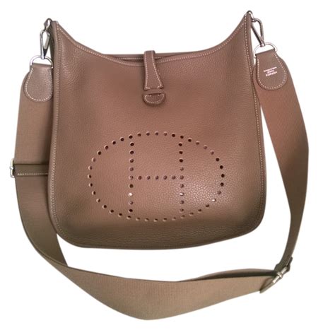 sac hermes evelyne taupe|hermes evelyne h logo.